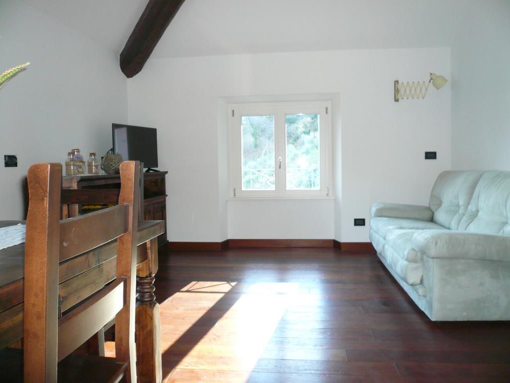 Apartament Casa Beatrice Oliveto Lario Pokój zdjęcie